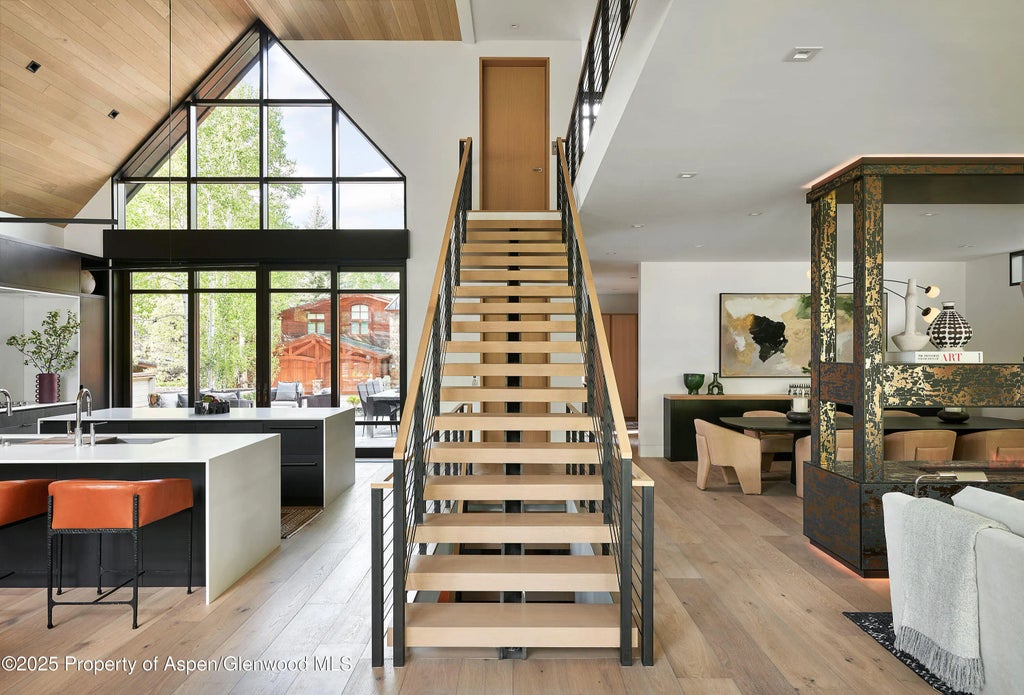 11 of 51 - 810 W Smuggler Street, Aspen, CO