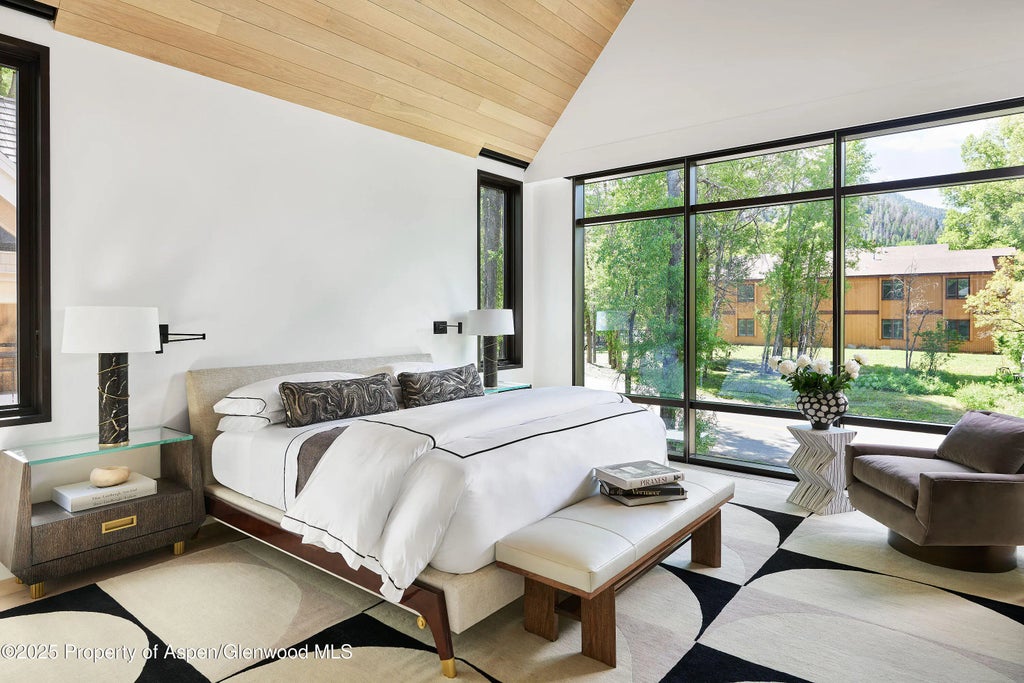 21 of 51 - 810 W Smuggler Street, Aspen, CO