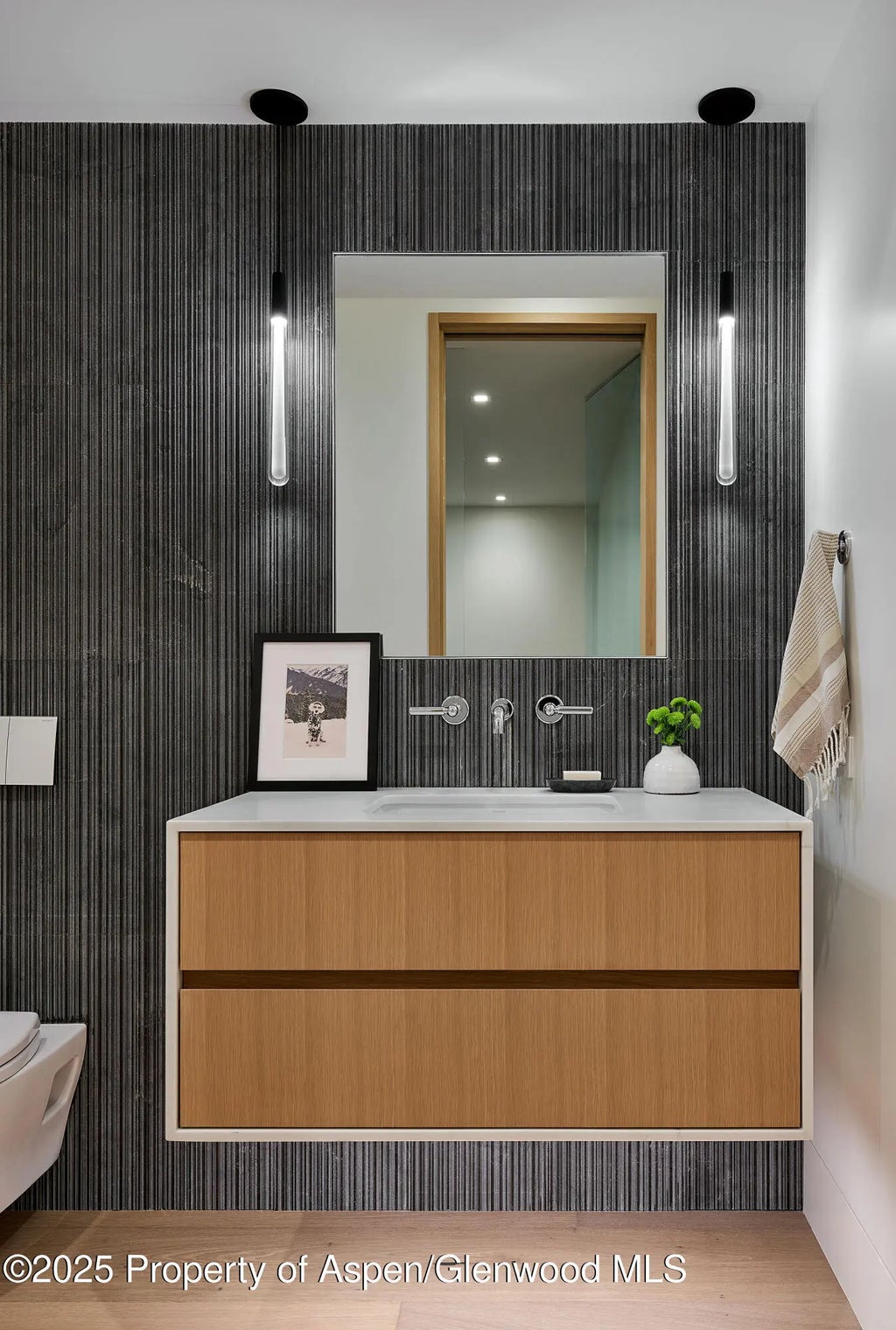 41 of 51 - 810 W Smuggler Street, Aspen, CO