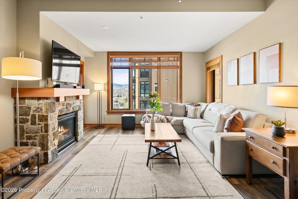 5 of 29 - 60 Carriage Way #3224, Snowmass Village, CO
