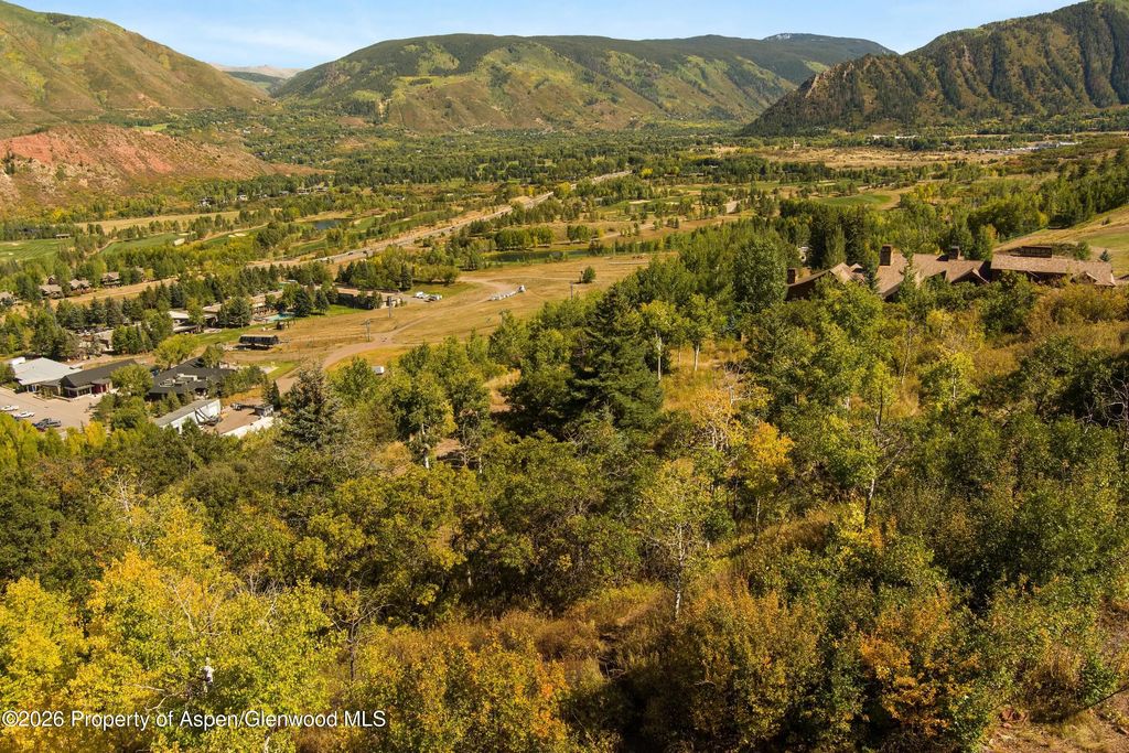 9 of 40 - 240 Buttermilk Lane, Aspen, CO