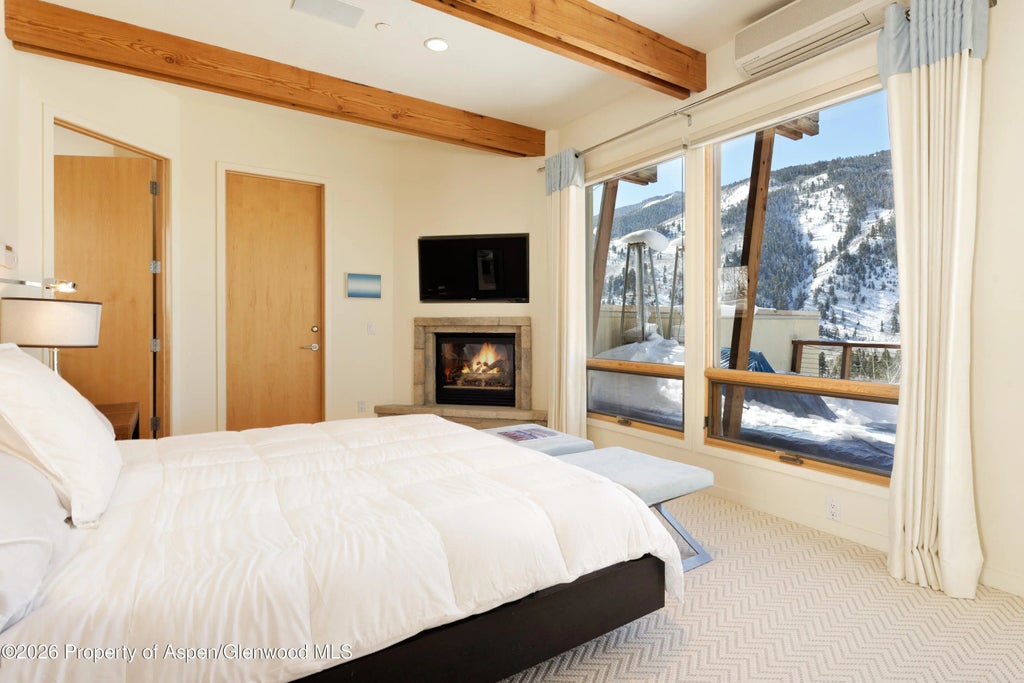 4 of 8 - 250 Mountain Laurel Drive A, Aspen, CO