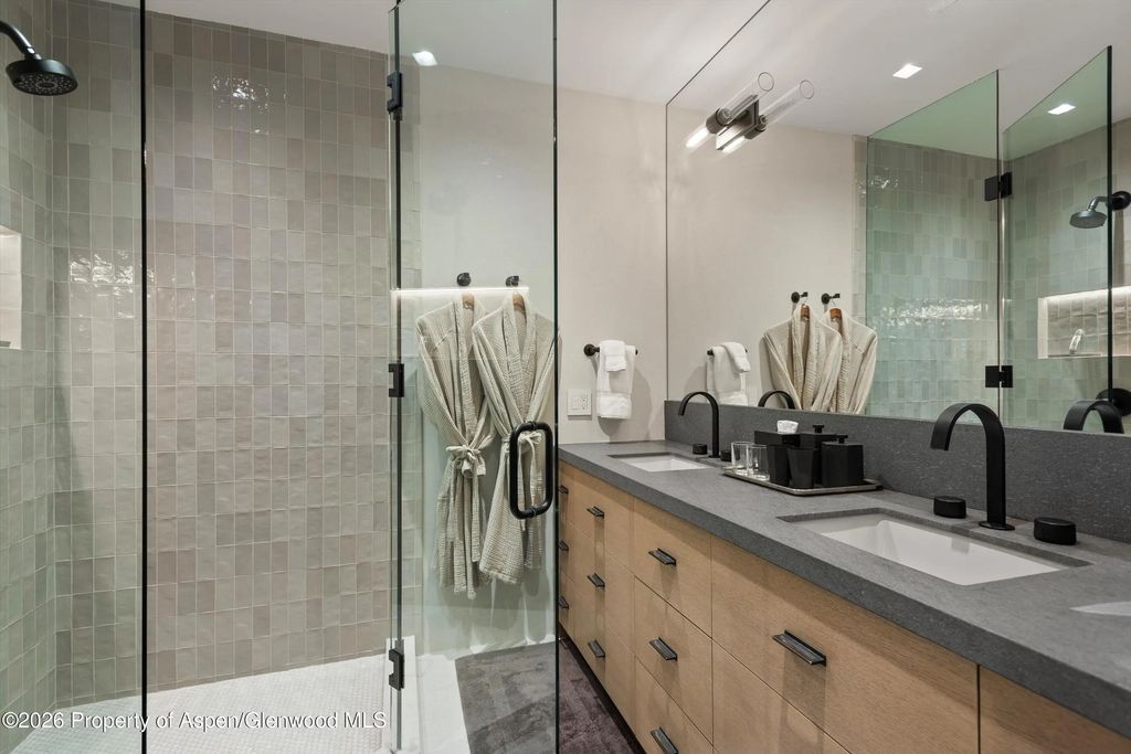 23 of 53 - 1271 Ute Avenue, Aspen, CO