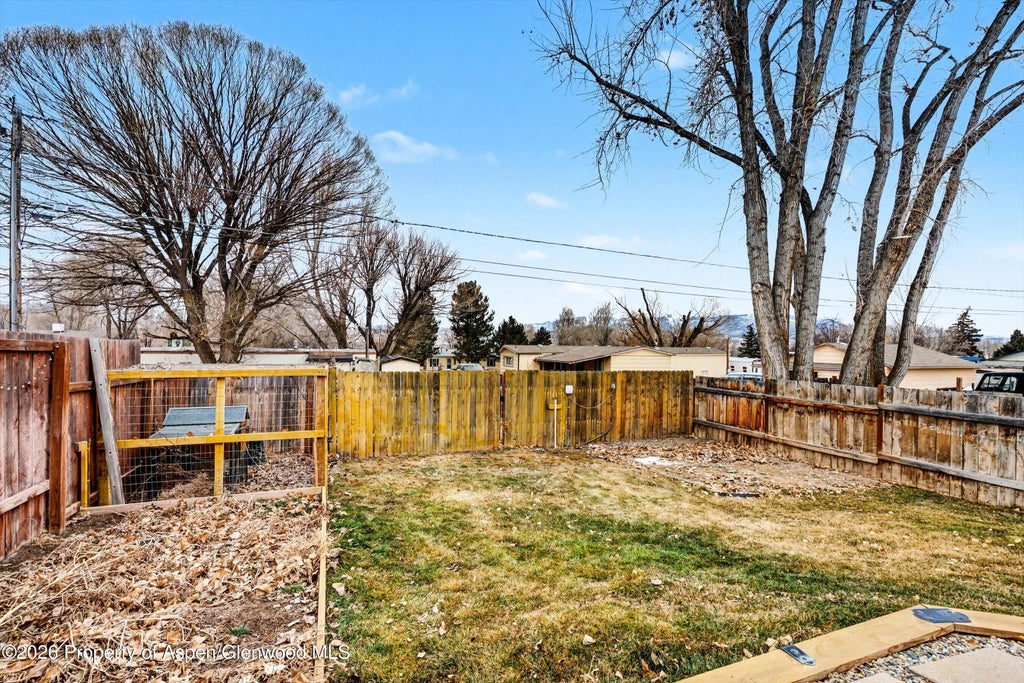 15 of 19 - 1365 Ballard Avenue, Silt, CO