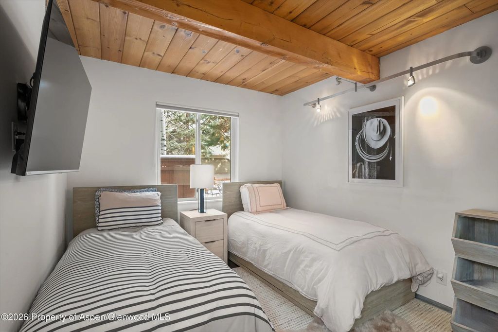13 of 25 - 1024 E Cooper Avenue 3a, Aspen, CO