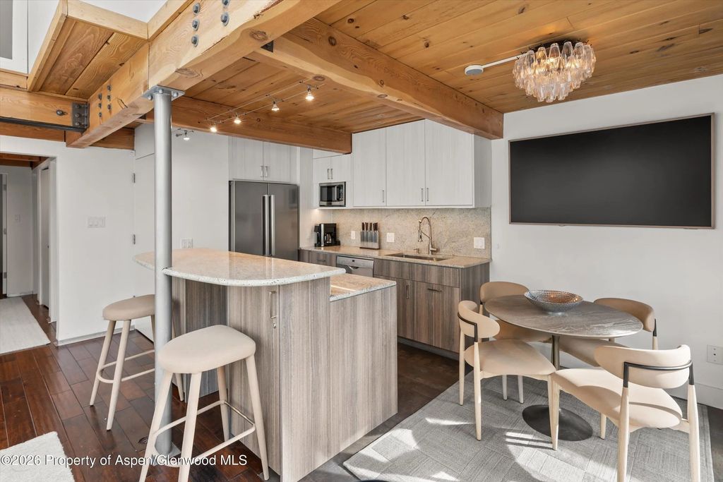 4 of 25 - 1024 E Cooper Avenue 3a, Aspen, CO