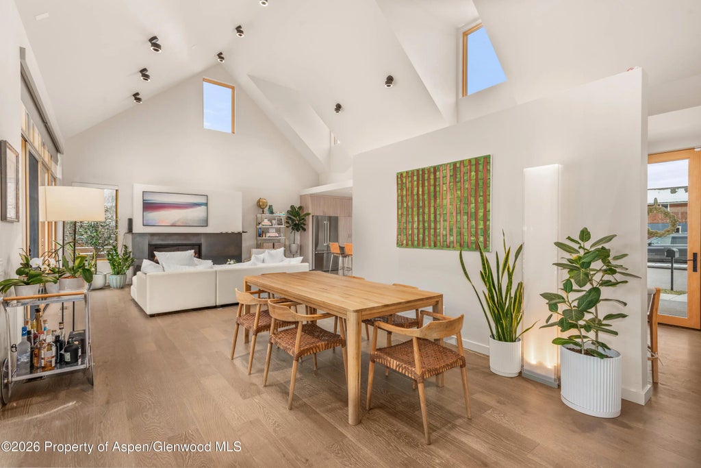 11 of 33 - 113 Valley Court, Basalt, CO