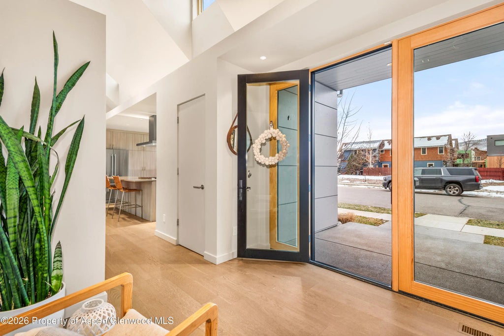 4 of 33 - 113 Valley Court, Basalt, CO