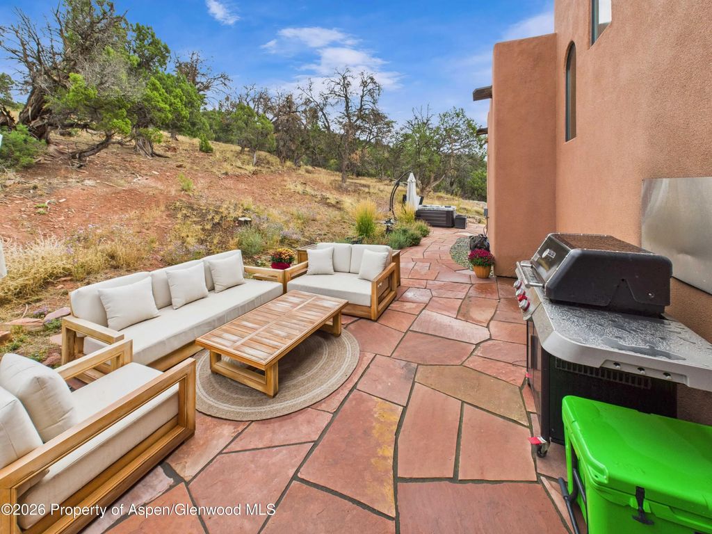 27 of 47 - 328 Los Adobes Drive, Carbondale, CO
