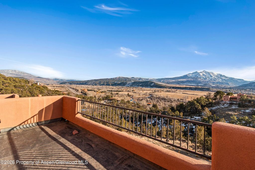 37 of 47 - 328 Los Adobes Drive, Carbondale, CO