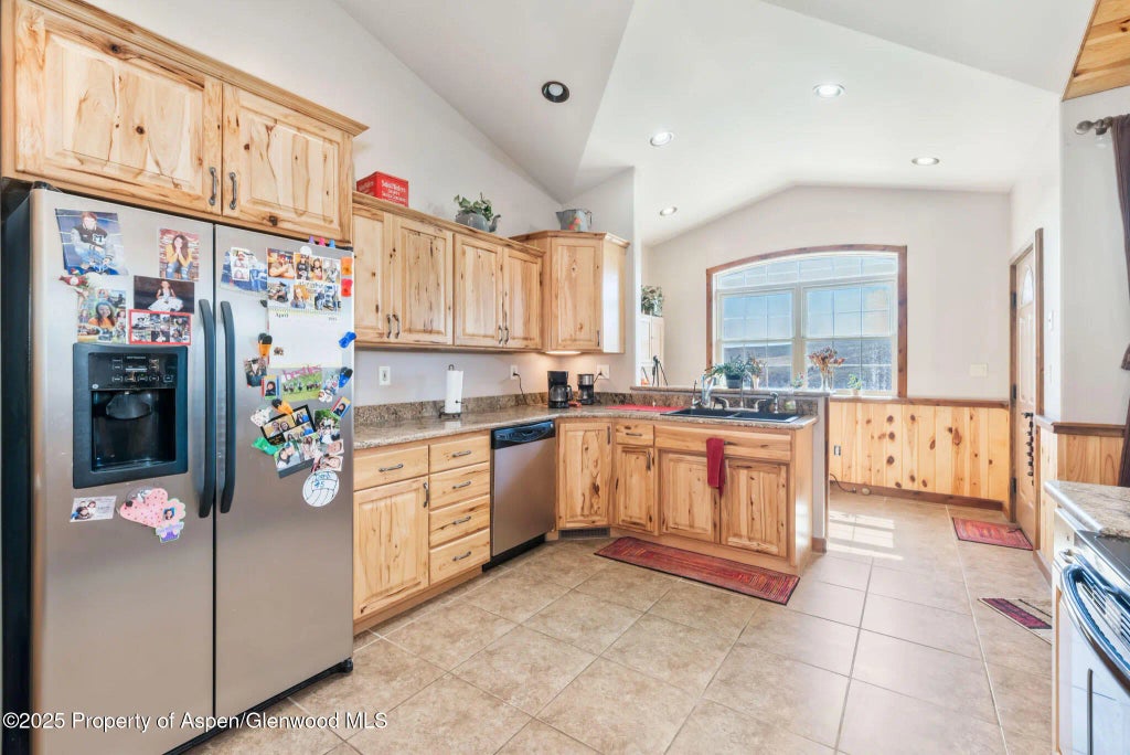 10 of 85 - 3692 County Road 7, Craig, CO