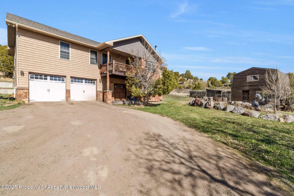 62 of 85 - 3692 County Road 7, Craig, CO