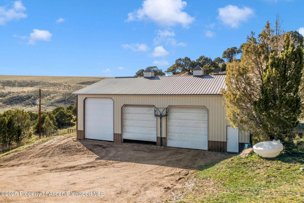 73 of 85 - 3692 County Road 7, Craig, CO