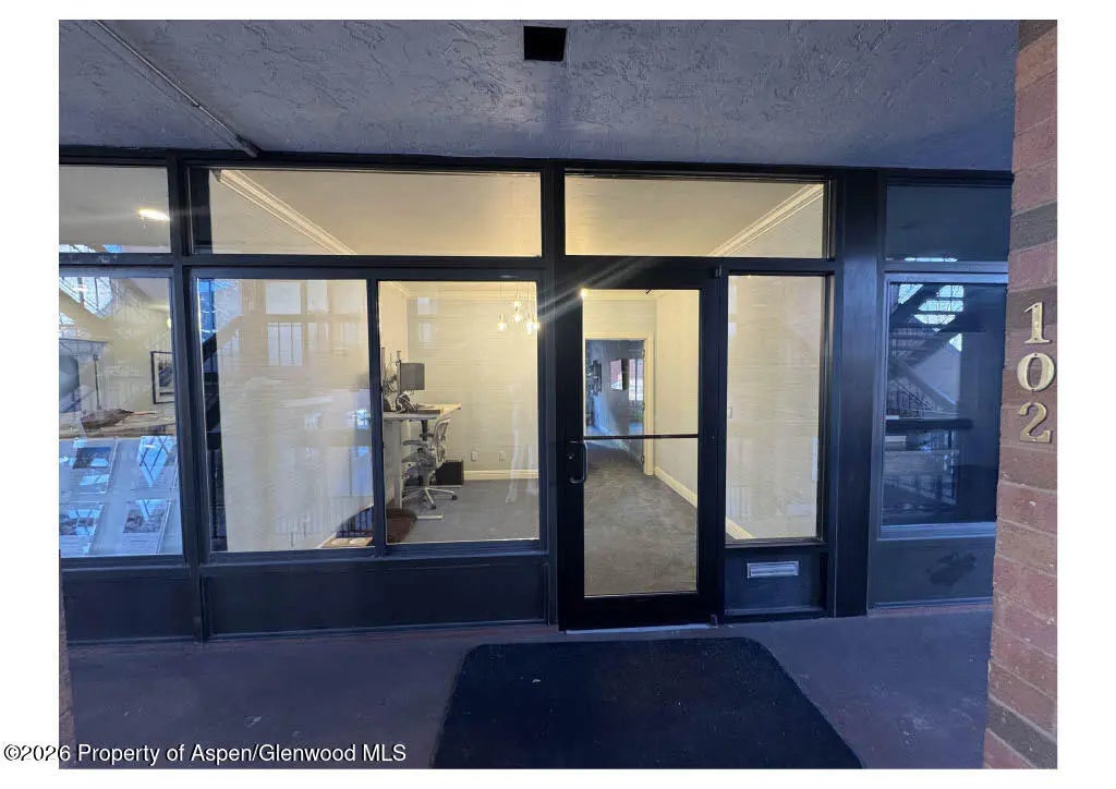 1 of 8 - 533 E Hopkins Avenue 102, Aspen, CO