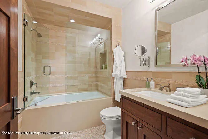 27 of 43 - 719 E Hopkins Avenue 202, Aspen, CO