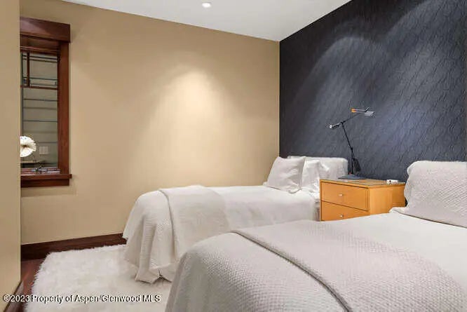 33 of 43 - 719 E Hopkins Avenue 202, Aspen, CO