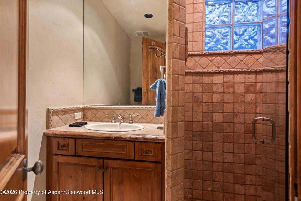 35 of 50 - 395 Silverlode Drive, Aspen, CO