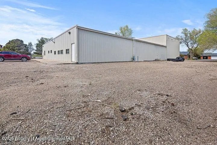 6 of 19 - 261 Commerce Street, Craig, CO