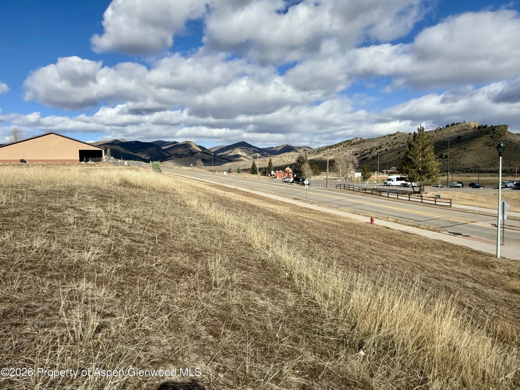 4 of 12 - N/A, Meeker, CO