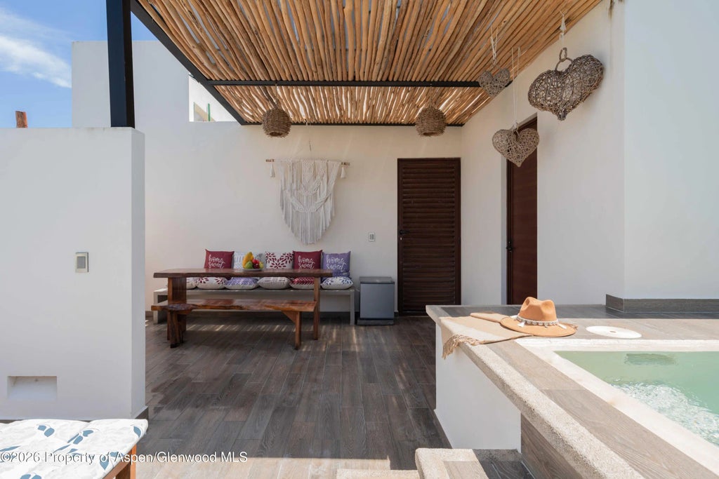 24 of 50 - 0002 C. 3 Sur Ph3, Tulum, QR