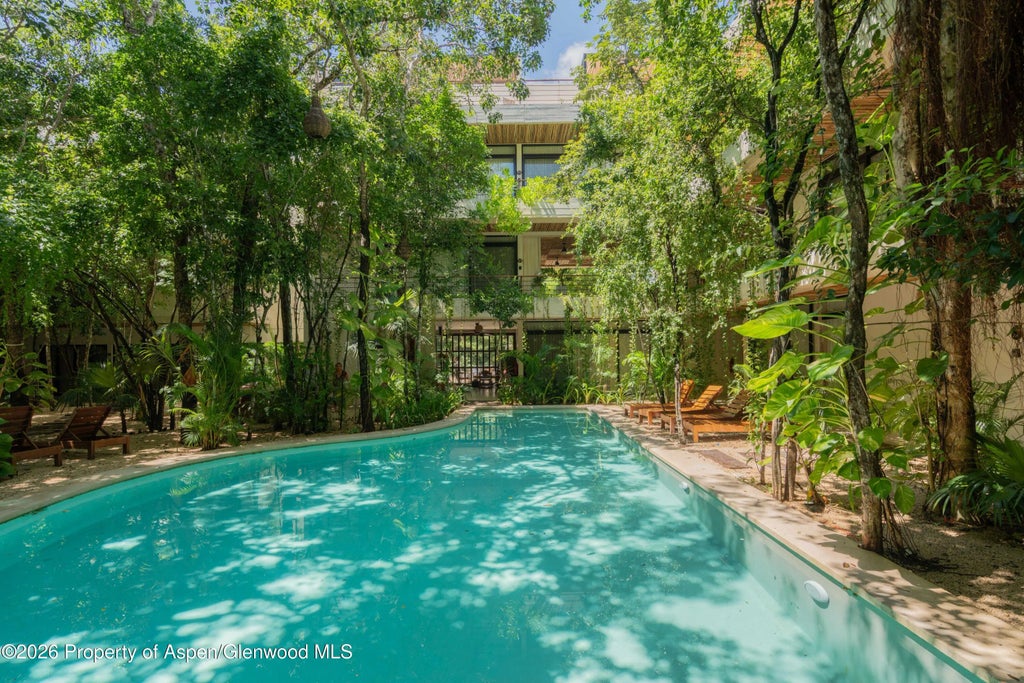 27 of 50 - 0002 C. 3 Sur Ph3, Tulum, QR