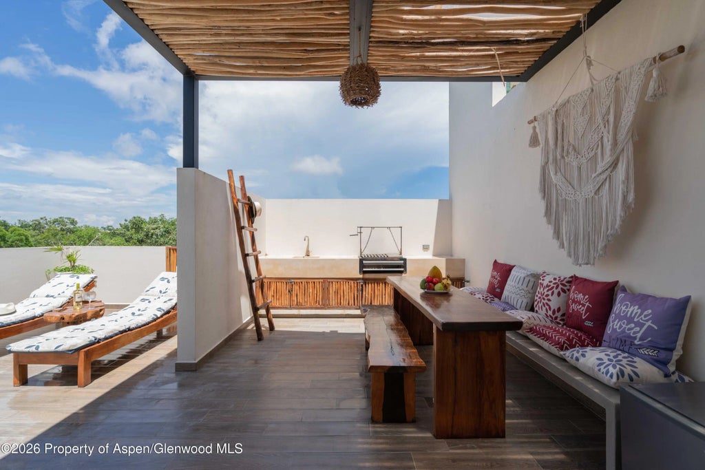 42 of 50 - 0002 C. 3 Sur Ph3, Tulum, QR