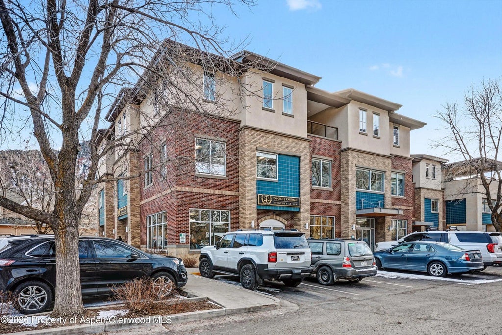 18 of 19 - 2520 S Grand Avenue 209, Glenwood Springs, CO