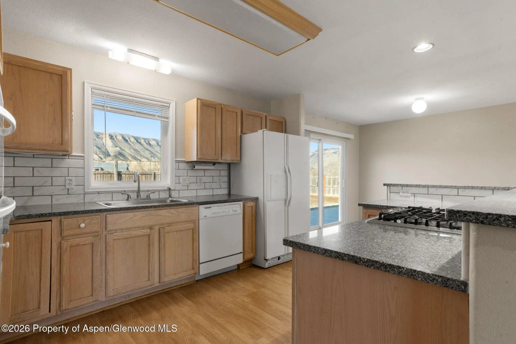 13 of 41 - 8495 Highway 6 & 24, Parachute, CO