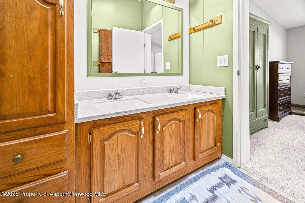 21 of 45 - 952 E 11th Street, Craig, CO