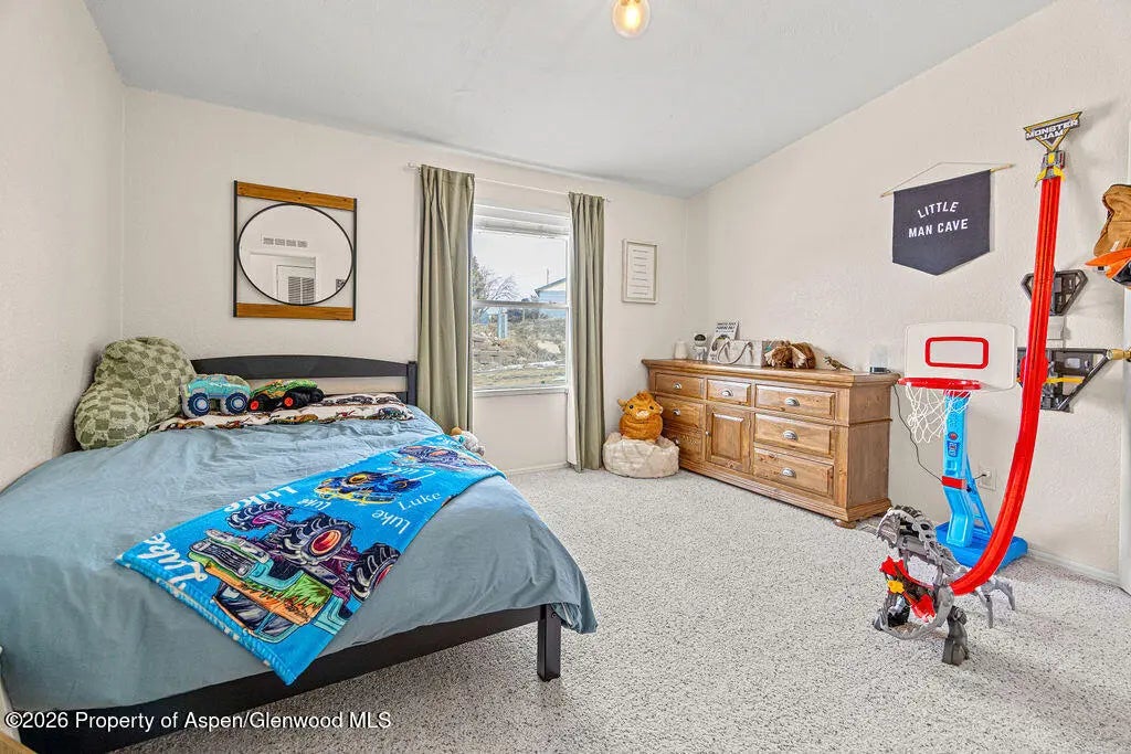 24 of 45 - 952 E 11th Street, Craig, CO