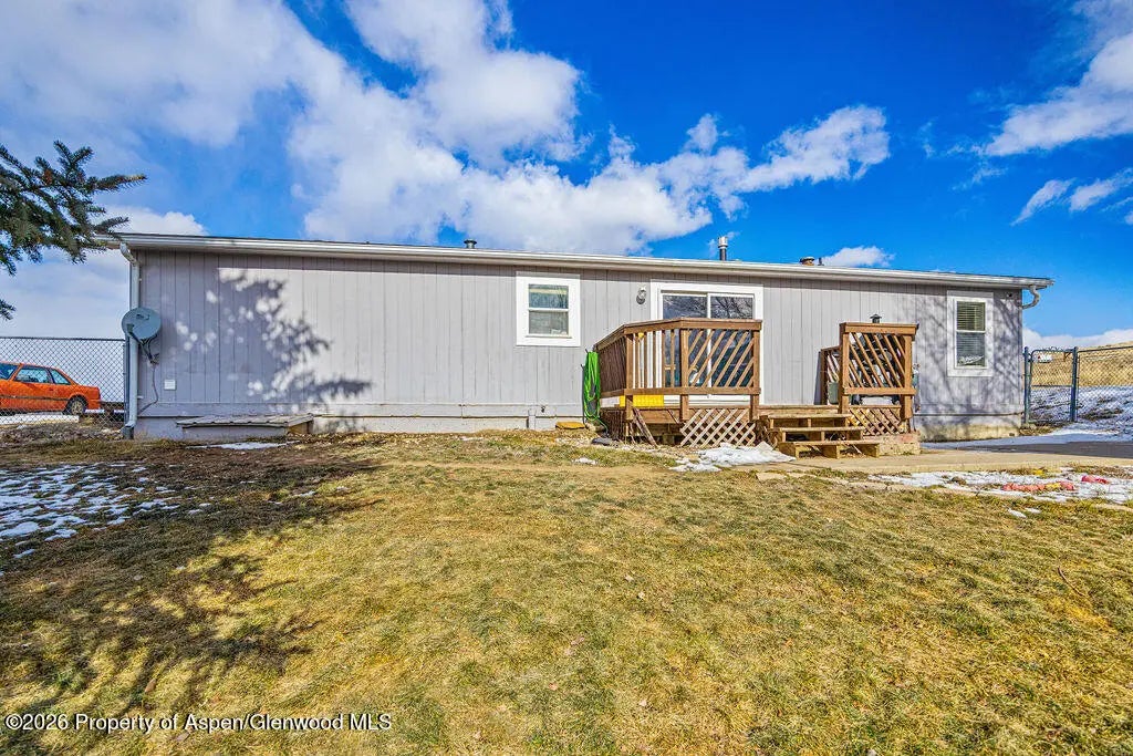 32 of 45 - 952 E 11th Street, Craig, CO