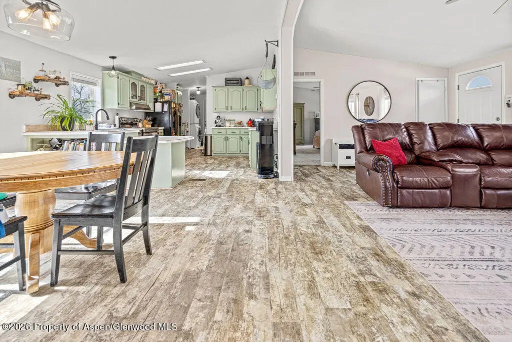 7 of 45 - 952 E 11th Street, Craig, CO