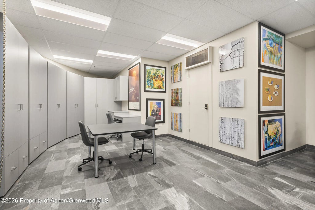 4 of 10 - 601 Rio Grande Place 122, Aspen, CO