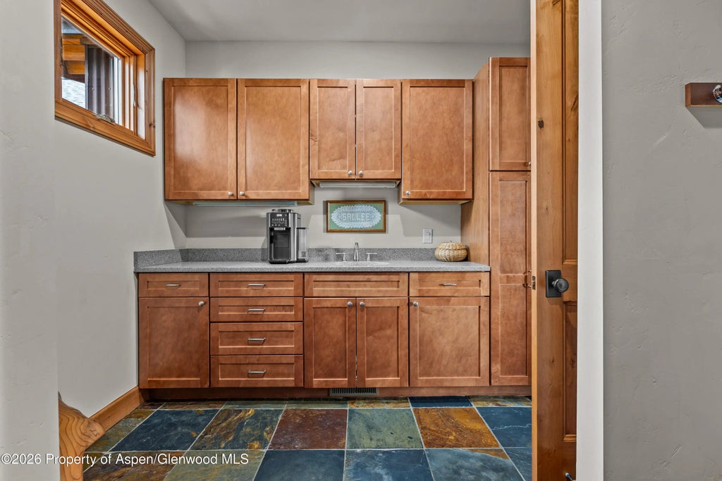 26 of 63 - 28 Deer Valley Drive, New Castle, CO