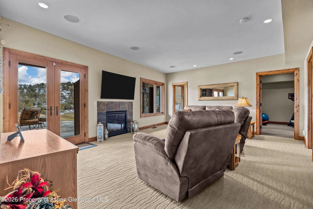 38 of 63 - 28 Deer Valley Drive, New Castle, CO