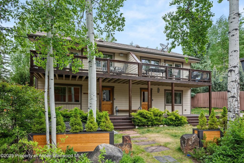 20 of 22 - 322 Park Avenue Unit 1, Aspen, CO