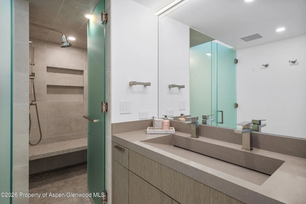 12 of 19 - 1001 E Cooper Avenue 1, Aspen, CO