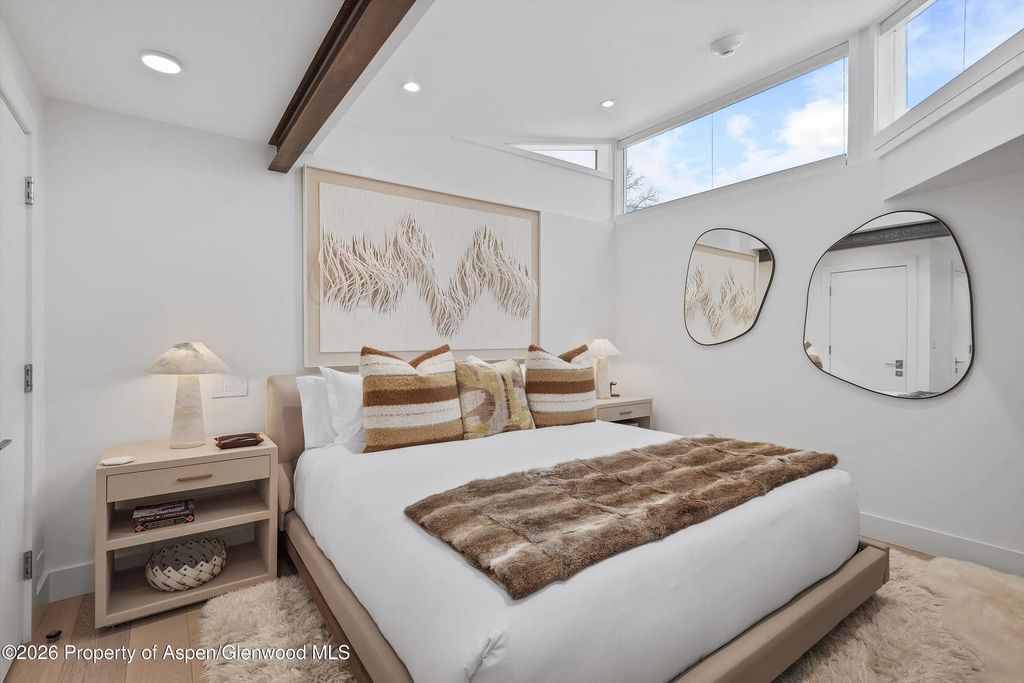 9 of 19 - 1001 E Cooper Avenue 1, Aspen, CO