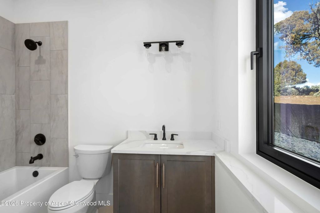 26 of 34 - 38 Woodruff Road, Glenwood Springs, CO