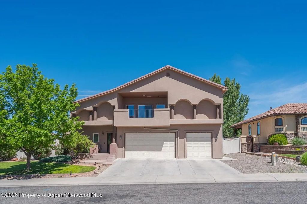 1 of 33 - 727 Egret Circle, Grand Junction, CO
