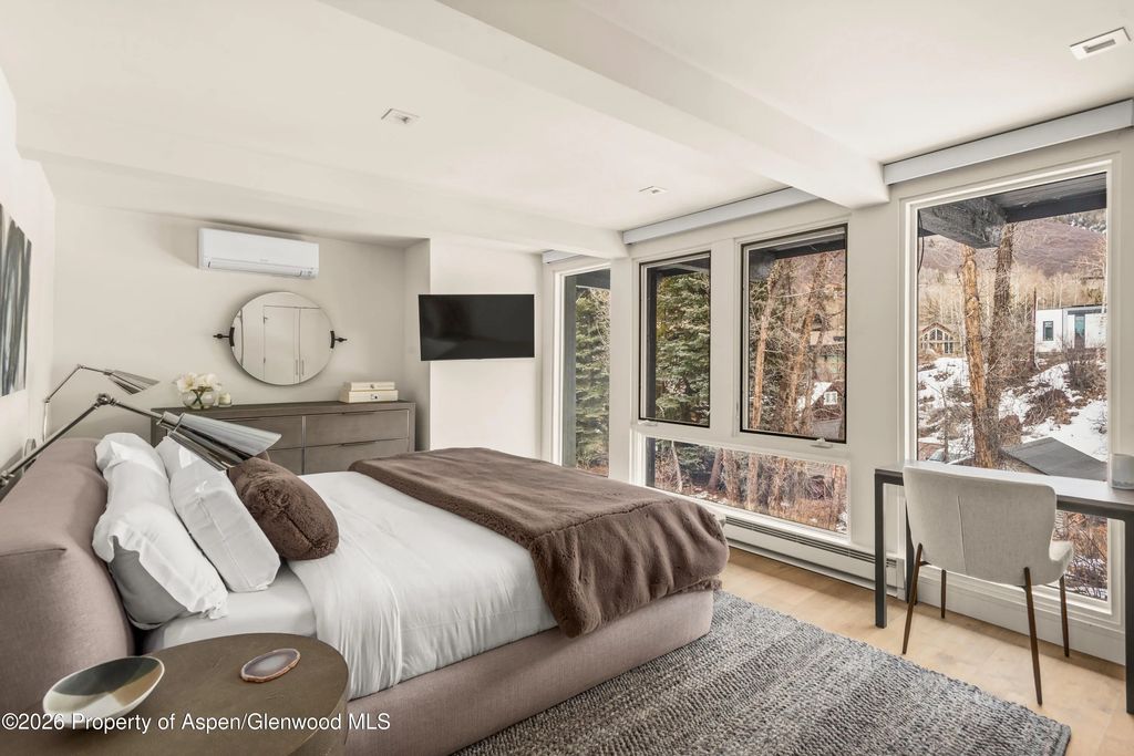 12 of 22 - 1039 E Cooper Avenue 20, Aspen, CO
