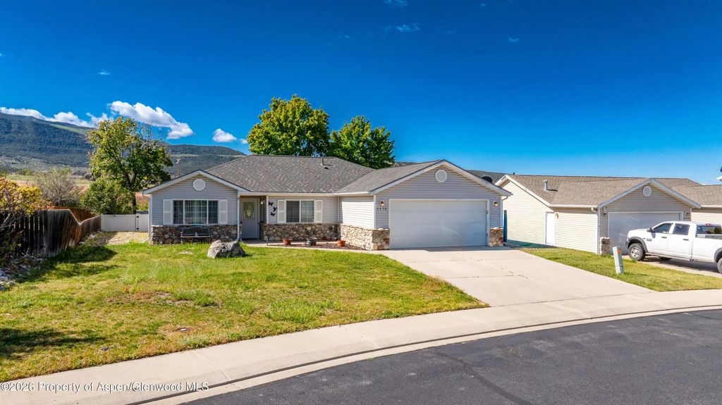 1 of 20 - 256 Cliff View Circle, Parachute, CO