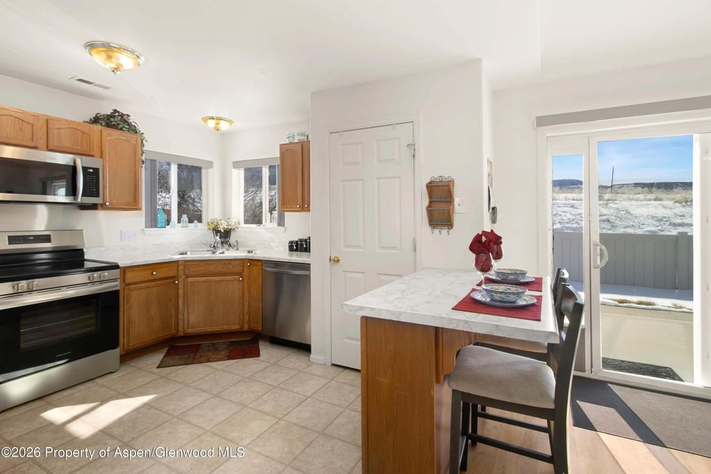 6 of 20 - 256 Cliff View Circle, Parachute, CO