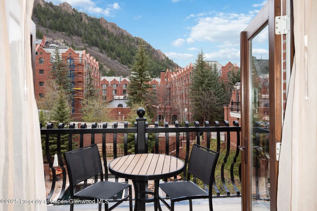 21 of 36 - 415 E Dean St., Unit 36, Weeks 5 & 6, Aspen, CO