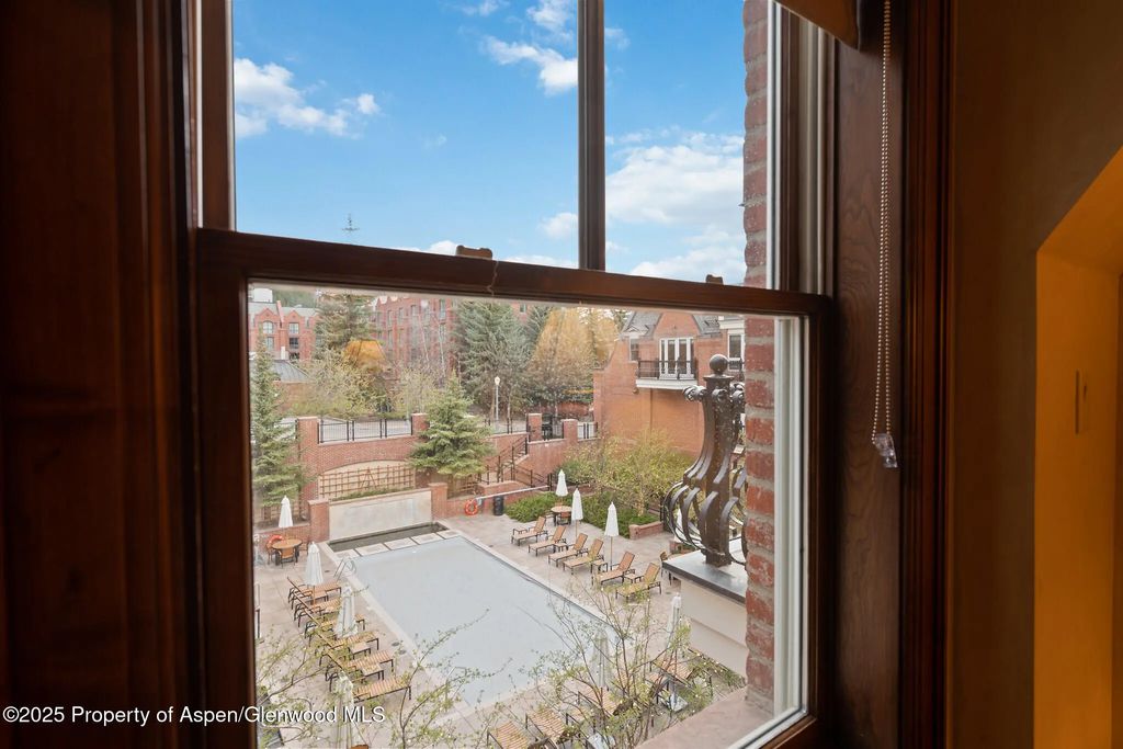 29 of 36 - 415 E Dean St., Unit 36, Weeks 5 & 6, Aspen, CO