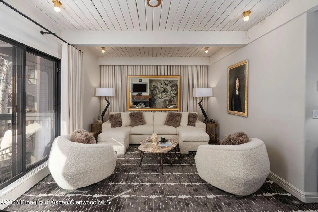 610 S West End Street D201, Aspen