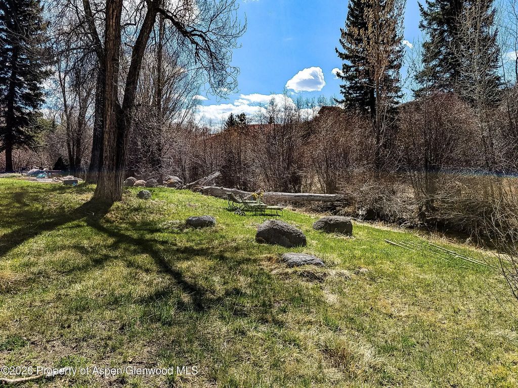 9 of 41 - 6773 County Road 117, Glenwood Springs, CO