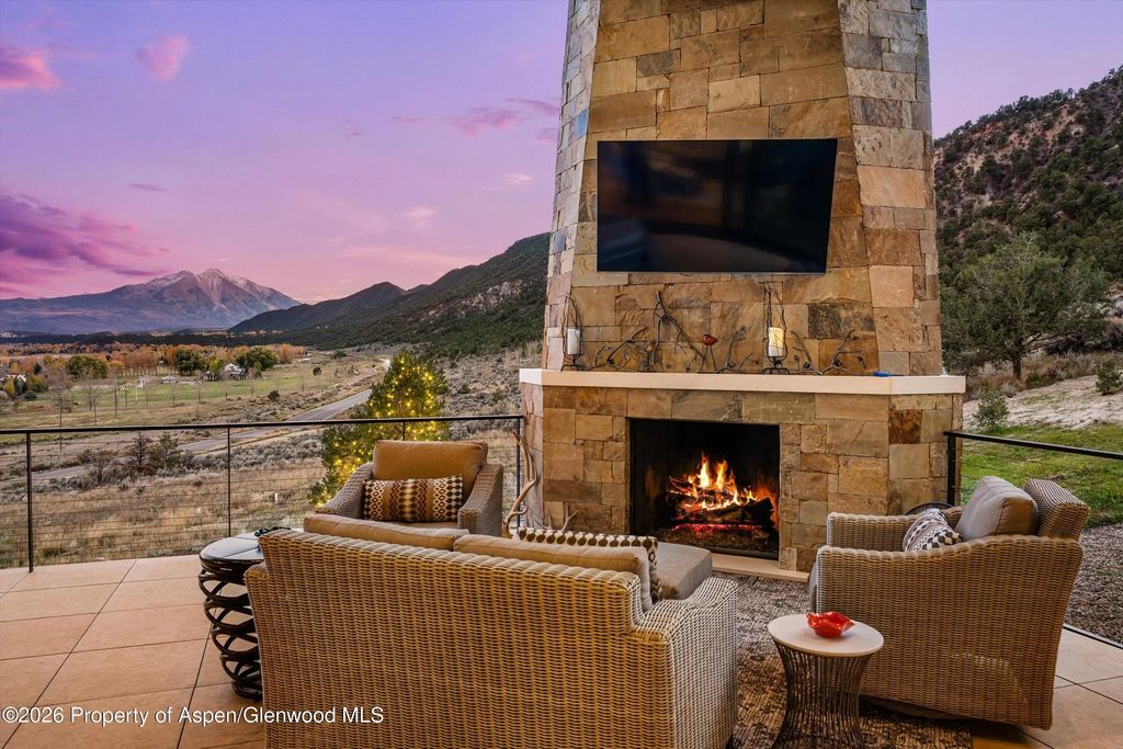 9 of 42 - 1711 County Road 109, Glenwood Springs, CO