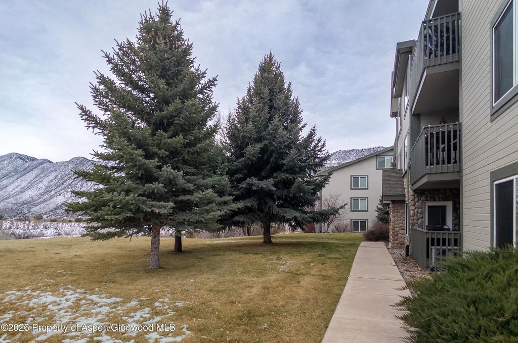 16 of 19 - 792 Castle Valley Boulevard B, New Castle, CO