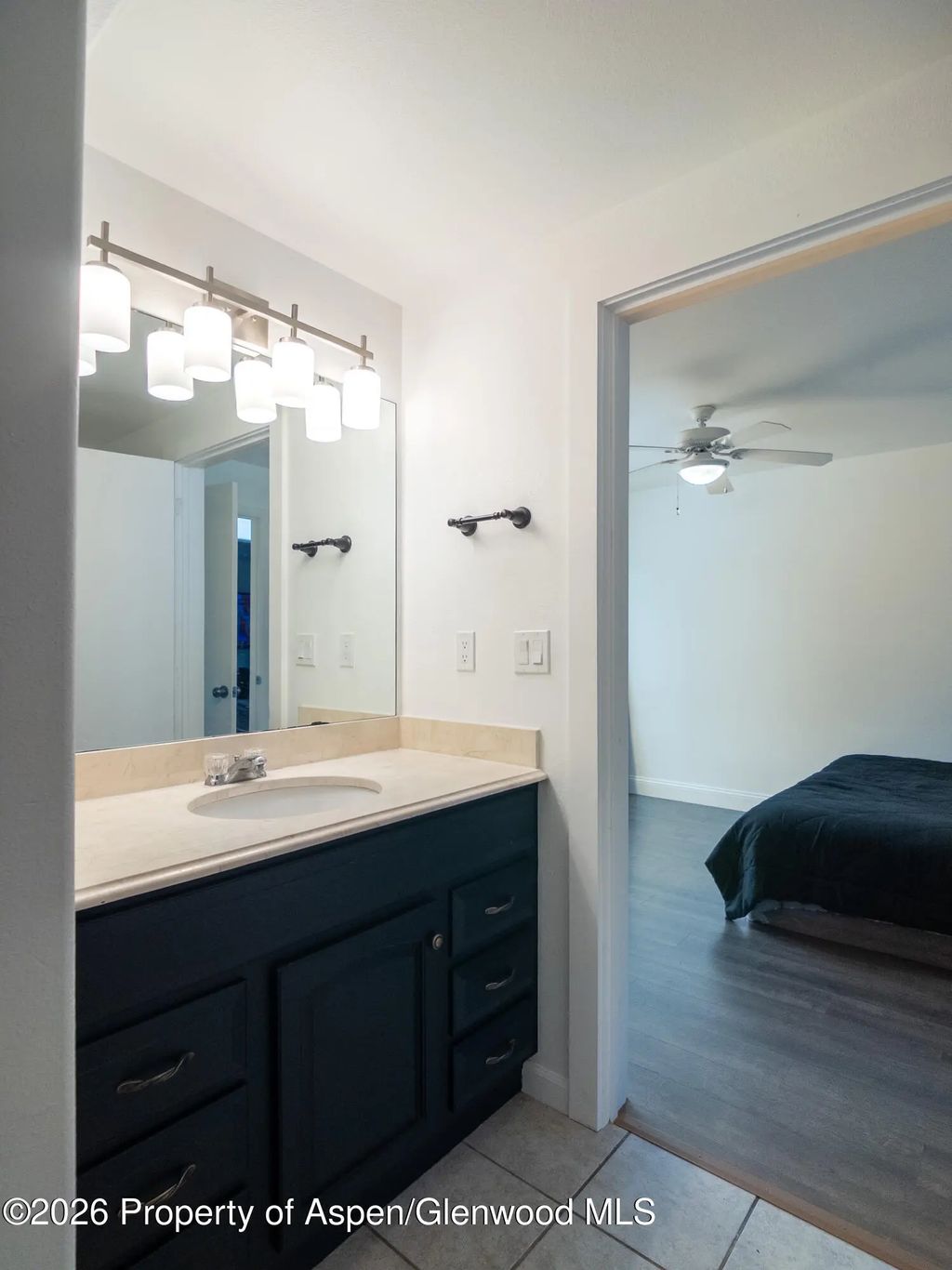 6 of 19 - 792 Castle Valley Boulevard B, New Castle, CO